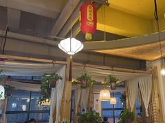 -六福酒馆(秦隆步行街店)