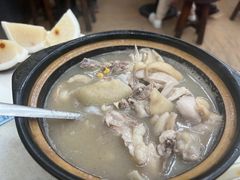 文昌鸡椰子善汤-太婆抱罗粉…海南特色小吃(一市场店)