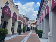 -佛罗伦萨小镇广佛名品奥特莱斯(疏港路店)