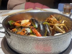 -七欣天香辣蟹火锅(闵行浦江欢乐颂店)