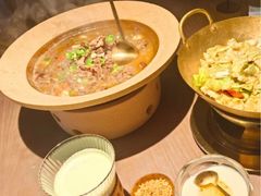 -沅江水·湖南家宴(南村万博长隆商圈店)