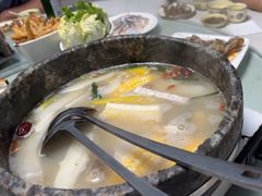 -墨脱石锅椰子鸡•香草鸭•东山羊(大东海店)