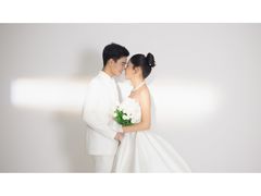 -经典婚纱摄影美学馆·私人定制