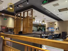 大堂-东来顺铜锅炭火涮肉(上地华联店)