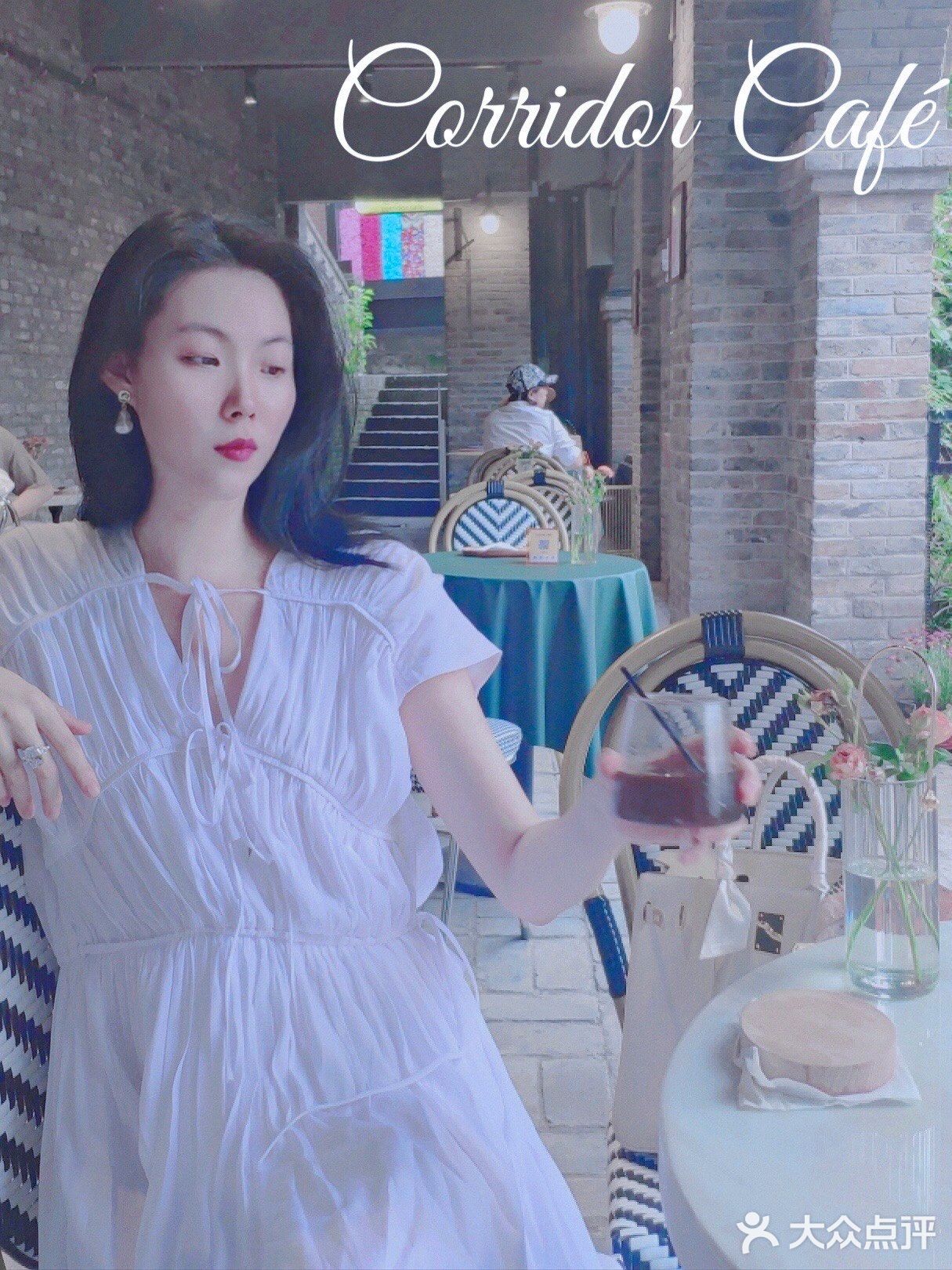 重庆探店｜在龙门浩老街悬崖边的绝美咖啡店—悬崖咖啡店第二弹
