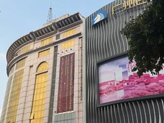 -广州白马服装市场