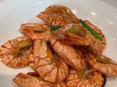油爆红头虾虾-世博源公馆·本帮融合菜·主题包厢·江景餐厅