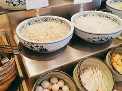 -东方滨江大酒店·滨江厅