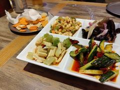 -叁宝烤肉• 西安烧烤 领跑品牌(中海城店)