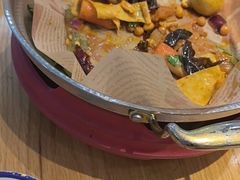 -红渡小香·牛肉麻辣香锅(车站南路店)