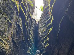 -梭布垭石林景区