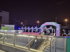 -资和信百货商场