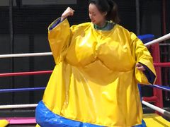 -嘿哟动霸CHUA·新潮玩运动娱乐中心·蹦床滑冰团建乐园