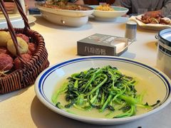 -八府香鸭(华山路店)
