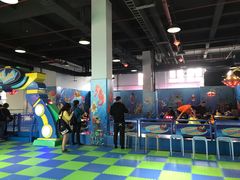 -蒙特利亲子乐园