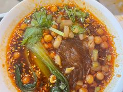 -麻六记(凤凰汇店)