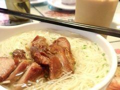 -新大咀港式茶餐厅(宝山万达店)