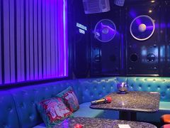 -UK派对KTV(日月广场店)