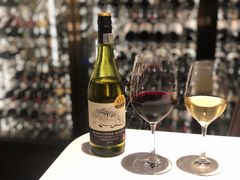 -wineapp葡萄酒餐吧(外滩金融中心店)