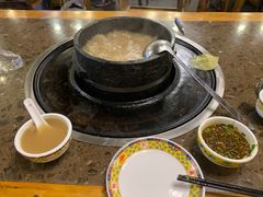 -峰瑞藏地美食·石锅鸡·牦牛肉(大昭寺品牌店)
