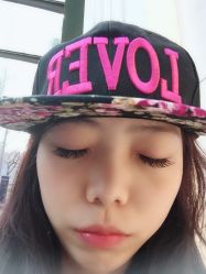 -睫乐园•睫公馆•美睫美甲沙龙