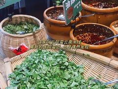 -云阿蛮云南生烫牛肉米线(奉贤路店)