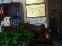 -龙香居海鲜浑锅家常菜·特色驴肉