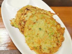 西葫芦饼配酸奶-TUK土耳其餐厅·下午茶(卢湾店)