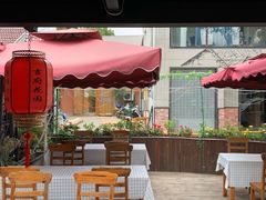 露天位-梁溪河畔·吉府花园(南长街南下塘店)