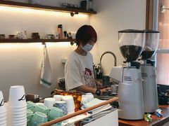 -Line 咖啡(石厦花园店)