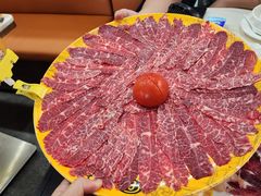尊品新鲜雪花肥牛 (特大)-潮汕大目牛肉火锅(水围店)
