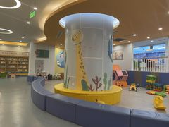 -戊辰亲子游泳俱乐部