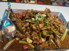 -蛙舍·炭烧牛蛙(东百中心店)
