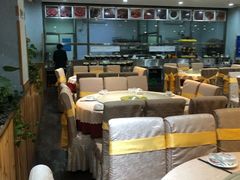 大堂-大草原清真饭庄(沙河店)