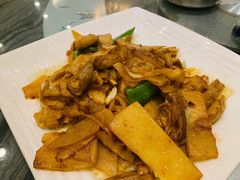 酸笋炒猪大肠-美极鲜食坊(宝安南路店)