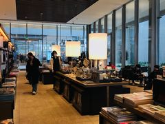 -茑屋书店(天目里店)