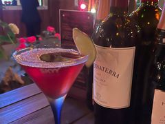 -SISTERS BAR RESTAURANT川意酒馆(嘉善老市H楼店)