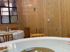 -小六农家乐(崇明西沙湿地店)