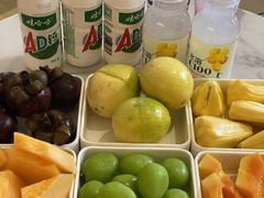 -涨巢·潮玩水疗局