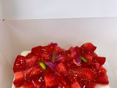 草莓西瓜蛋糕-双风车咖啡馆 Twin Windmills(六道口店)