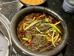 -小椒娘撒椒鱼火锅(三八广场店)