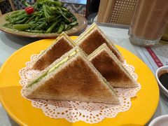 -滕记星发餐室·新加坡菜(巨鹿路店)