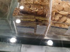 -上海哈尔滨食品厂(汇联商厦店)