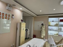 -苗方清颜专业祛痘