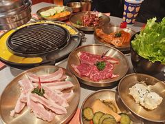 -轻烧烤肉(光谷步行街店)