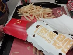 -麦当劳(乳山路店)