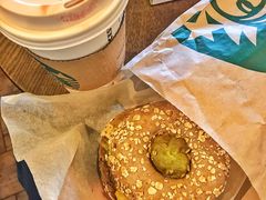 牛油果焙果-星巴克(北京首都国际机场7店)