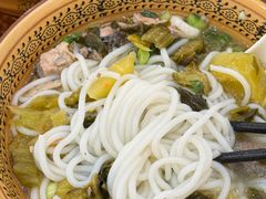 -正宗李家土鸡米线店