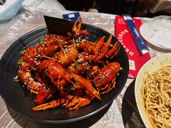 -巴厘龙虾·榜首油焖大虾(音乐学院·沿江酒馆店)