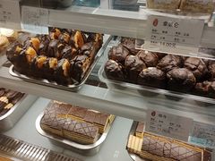 -上海哈尔滨食品厂(合生汇店)